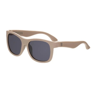 Babiators Eco Navigator: Soft Sand | Smoke Lenses | 6+ años